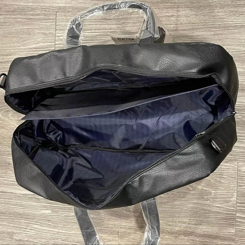 Reaction Kenneth Cole kenneth cole